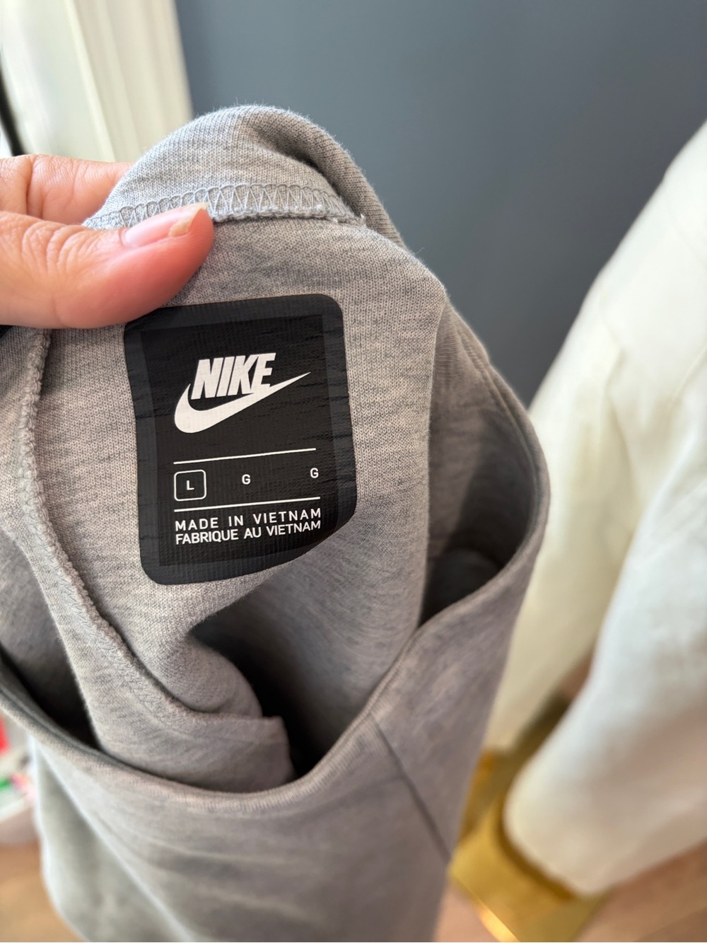 Nike Sportswear Tech Fleece Crewneck Sweatshirt Gray Zip Sleeve Size Large - Picture 9 of 10